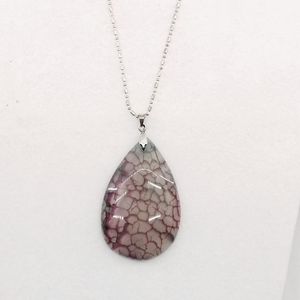 Dragon's Vein Agate Necklace